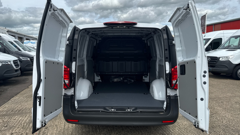 Mercedes-Benz Vito EL2 Electric Fwd 85kW 66kWh Pro Van Auto